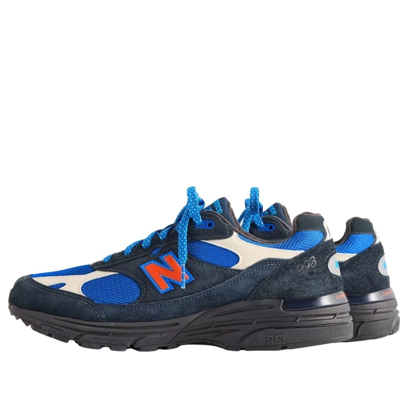 New Balance x Kith для Madison Square Garden, Сделано в США, 993 'Navy Princess Blue'
New Balance x Kith для Madison Square Garden, Сделано в США, 993 'Navy Princess Blue'