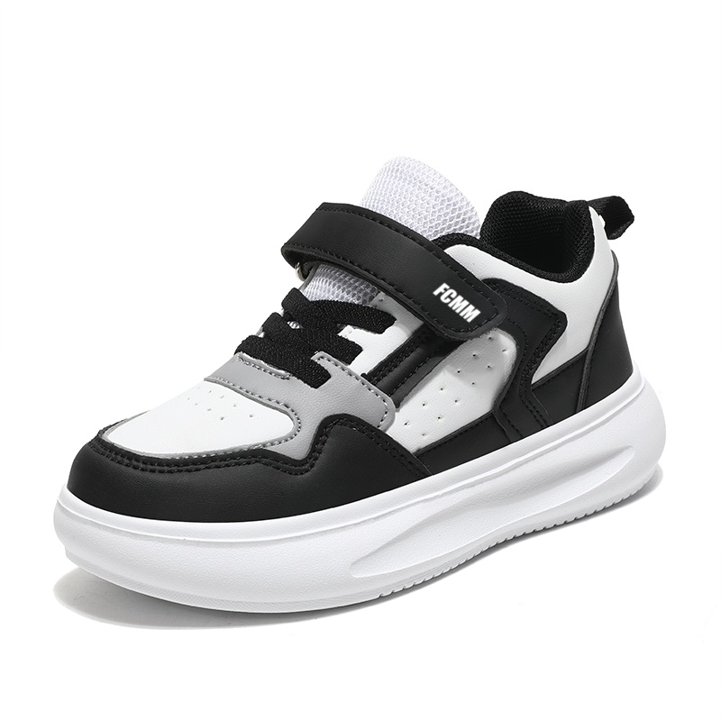 Прочная дышащая повседневная обувь для детей FCMM, черный/белый
Прочная дышащая повседневная обувь для детей FCMM, черный/белый