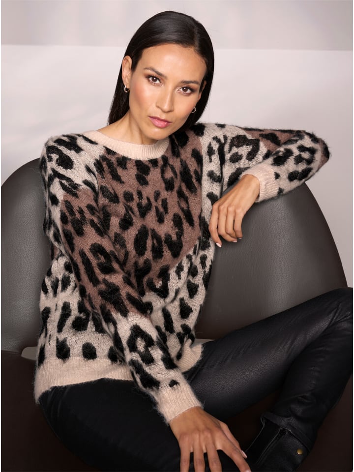 Heine Жаккардовый свитер с узором в черно-бежевых тонах
Heine Жаккардовый свитер с узором в черно-бежевых тонах