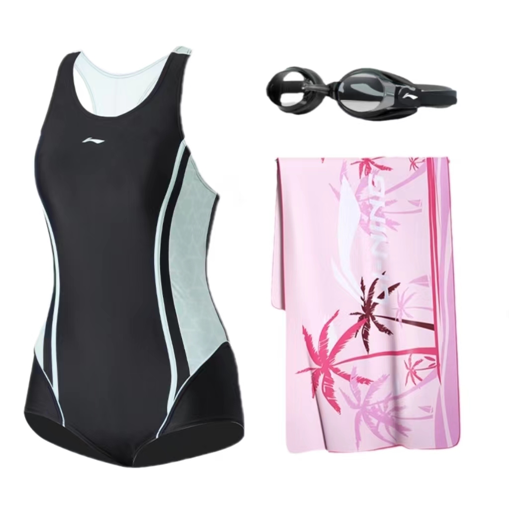 Купальники женские LINING
Купальники женские LINING