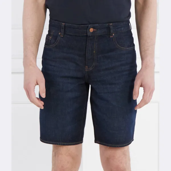 Джинсовые шорты Шорты-бермуды с 5 карманами стандартного кроя Armani Exchange, синий
Джинсовые шорты Шорты-бермуды с 5 карманами стандартного кроя Armani Exchange, синий