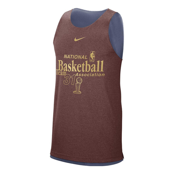 Футболка команды 31 стандартный выпуск двусторонний свитер Nike, коричневый
Футболка команды 31 стандартный выпуск двусторонний свитер Nike, коричневый