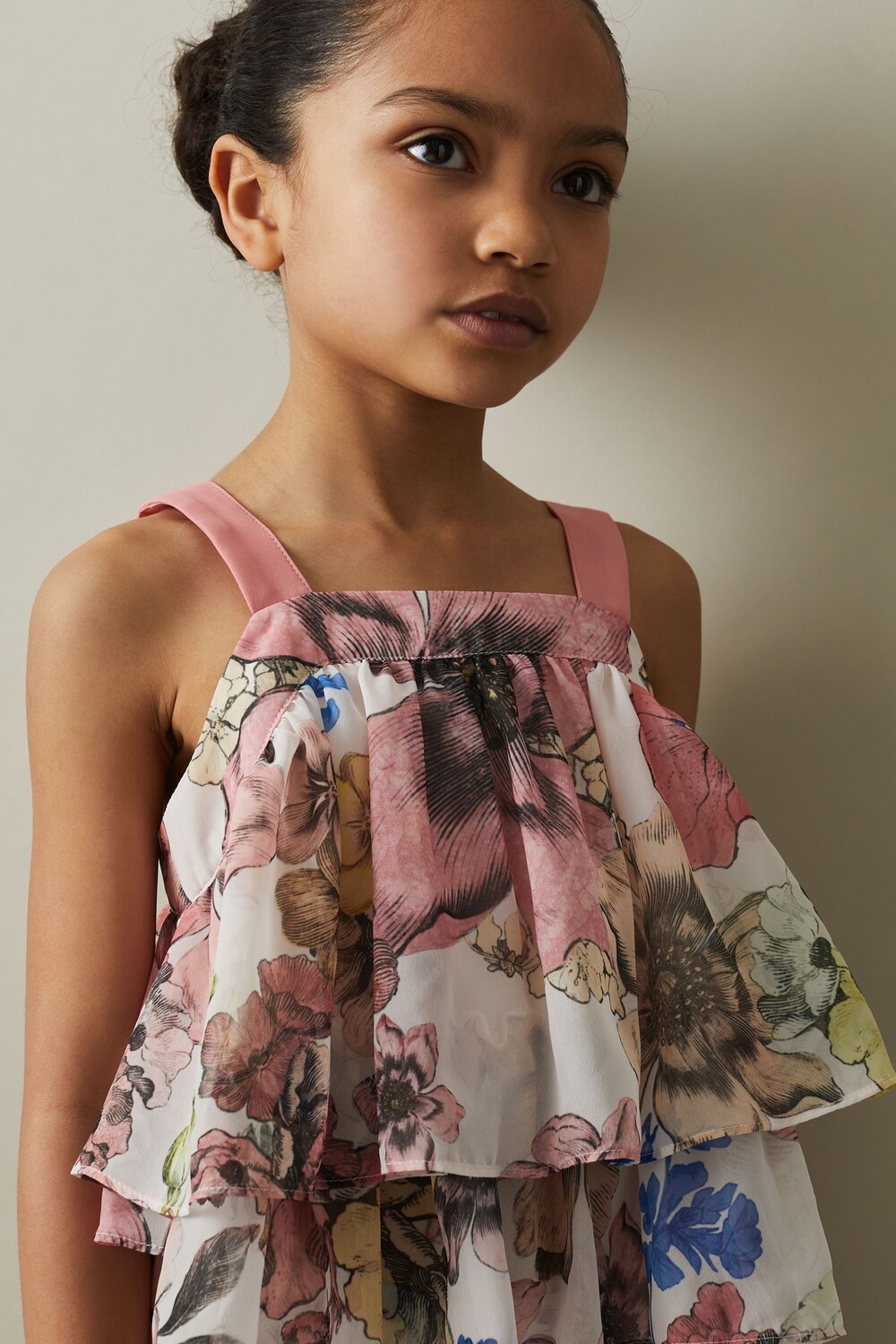 Комбинированный многоярусный топ с цветочным принтом Arina Reiss, розовый
Комбинированный многоярусный топ с цветочным принтом Arina Reiss, розовый