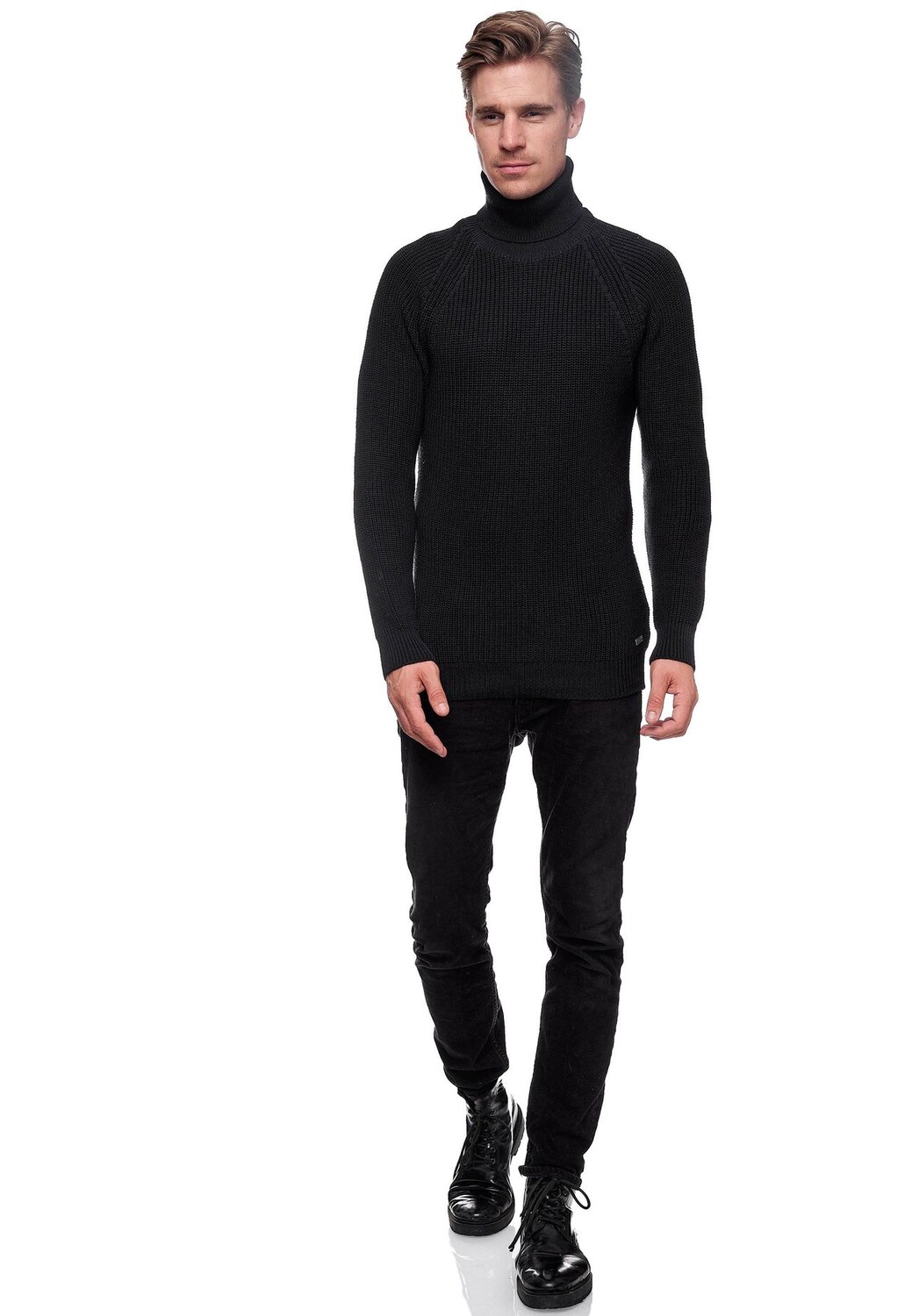 Свитер с уютной водолазкой RUSTY NEAL, цвет Marine
Свитер с уютной водолазкой RUSTY NEAL, цвет Marine