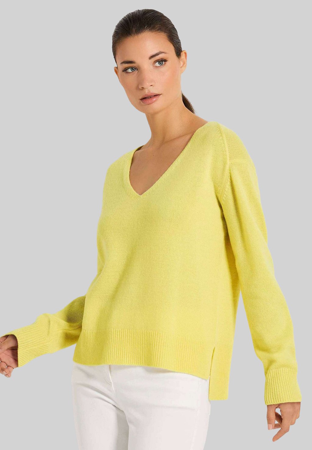Джемпер V-AUSSCHNITT MADELEINE, желтый
Джемпер V-AUSSCHNITT MADELEINE, желтый
