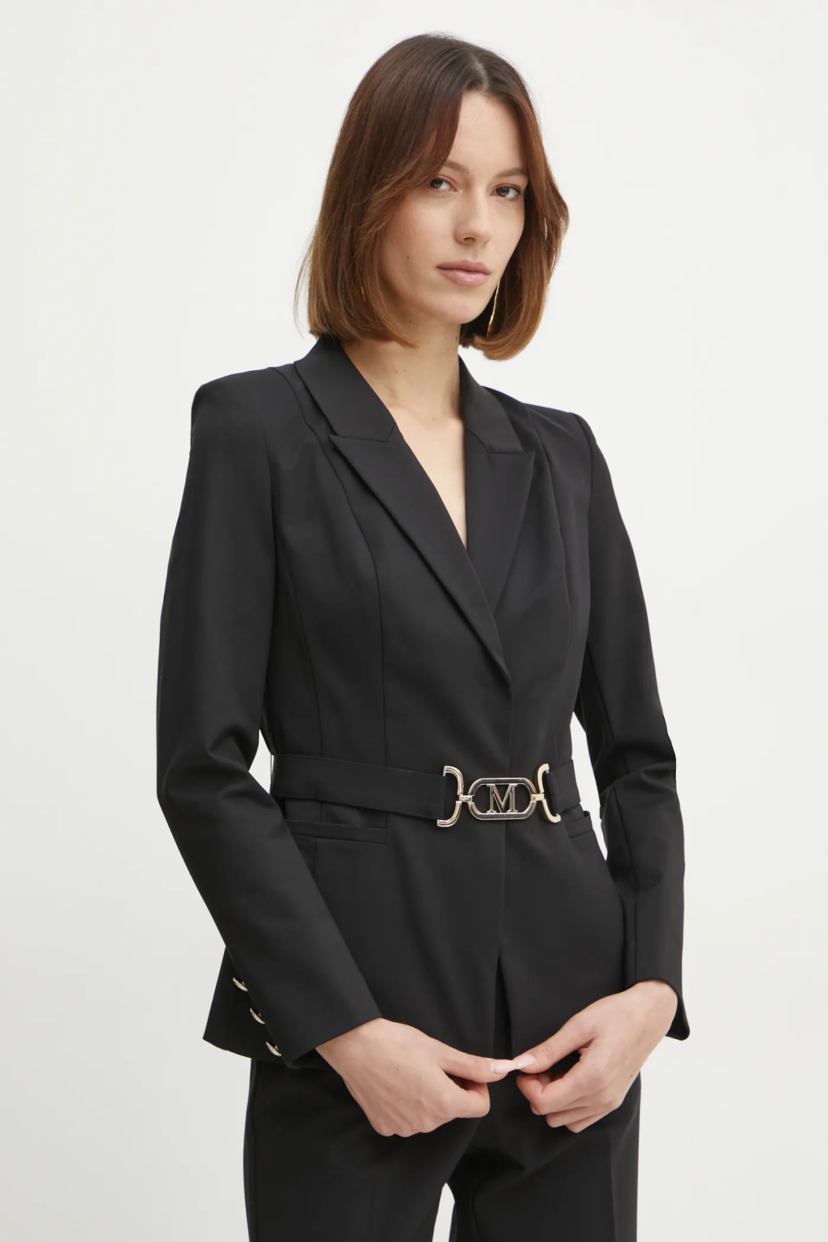 ШАЙЛА блейзер Marciano Guess, черный
ШАЙЛА блейзер Marciano Guess, черный