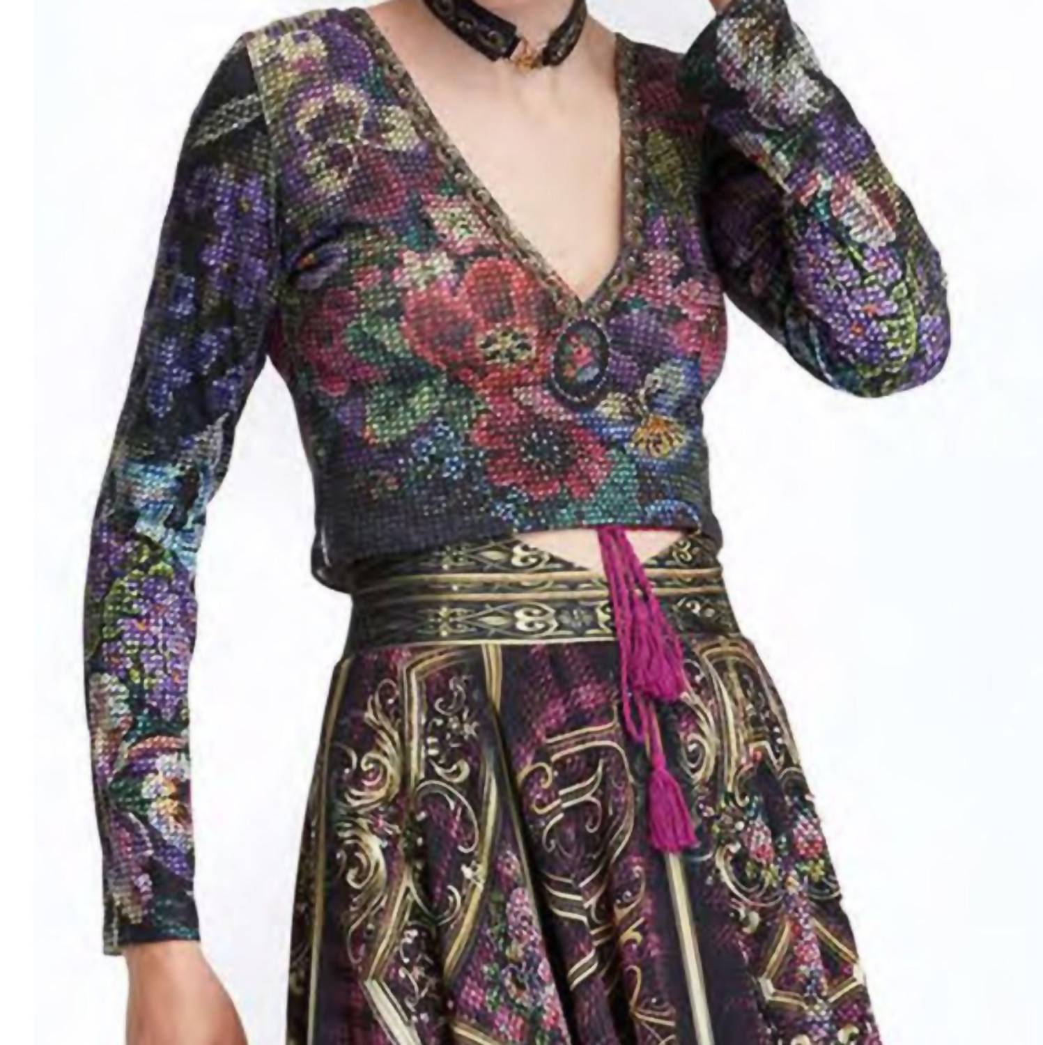 Вернуться к черному цветущему тартановому топу в саду IPNG 
Вернуться к черному цветущему тартановому топу в саду IPNG