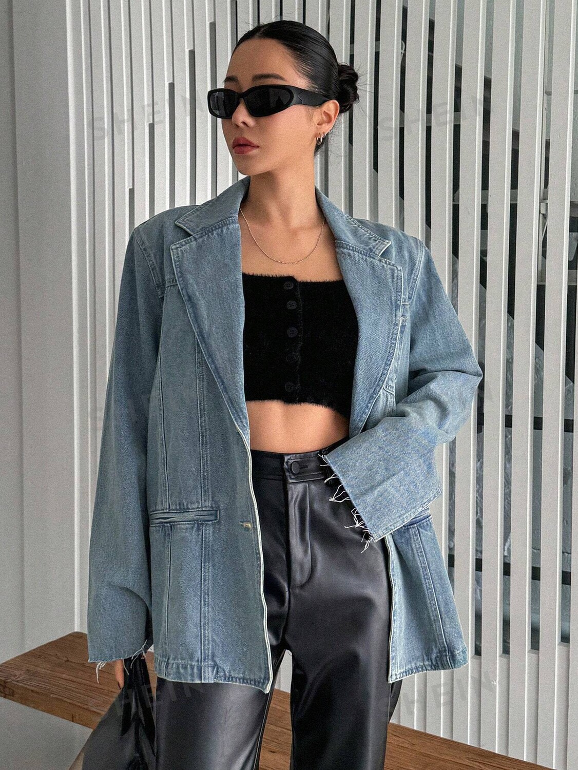 Костюм Dazy Star, лацкан украшен прорезями по бокам, джинсовая куртка Dazy, светло-голубой
Костюм Dazy Star, лацкан украшен прорезями по бокам, джинсовая куртка Dazy, светло-голубой