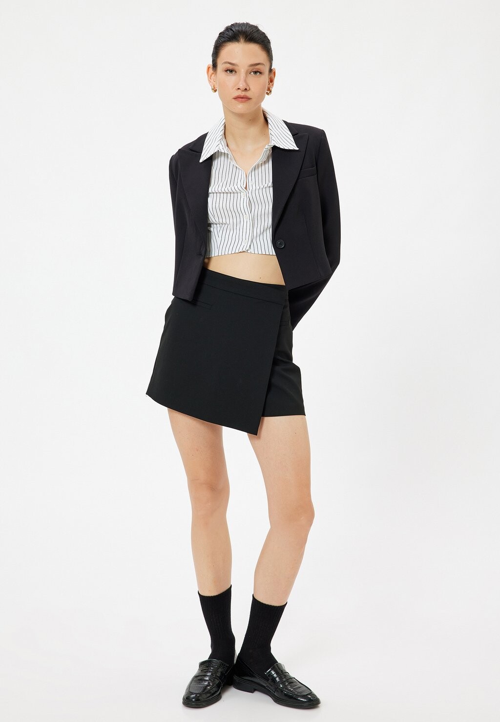 Юбка с запахом ENVELOP Koton, черный
Юбка с запахом ENVELOP Koton, черный