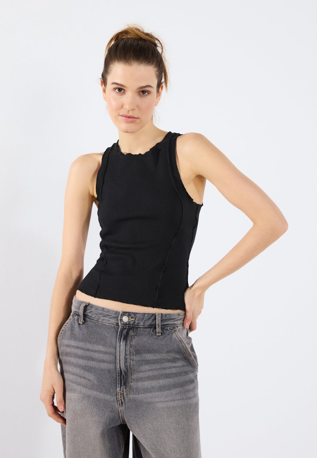 Топ Even&Odd, черный
Топ Even&Odd, черный