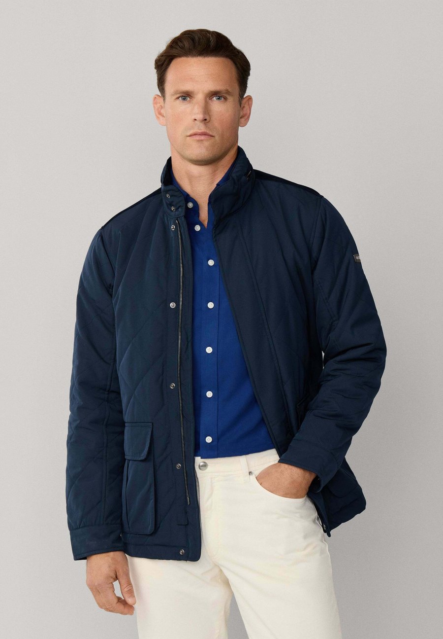 Куртка Hackett London MIX QUILT JKT RO, Navy/Blue
Куртка Hackett London MIX QUILT JKT RO, Navy/Blue