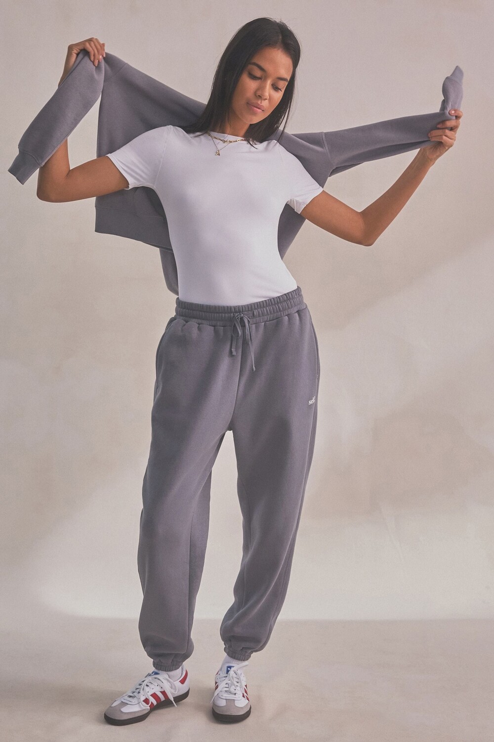 Хлопковые джоггеры из смесового хлопка Self., серый
Хлопковые джоггеры из смесового хлопка Self., серый