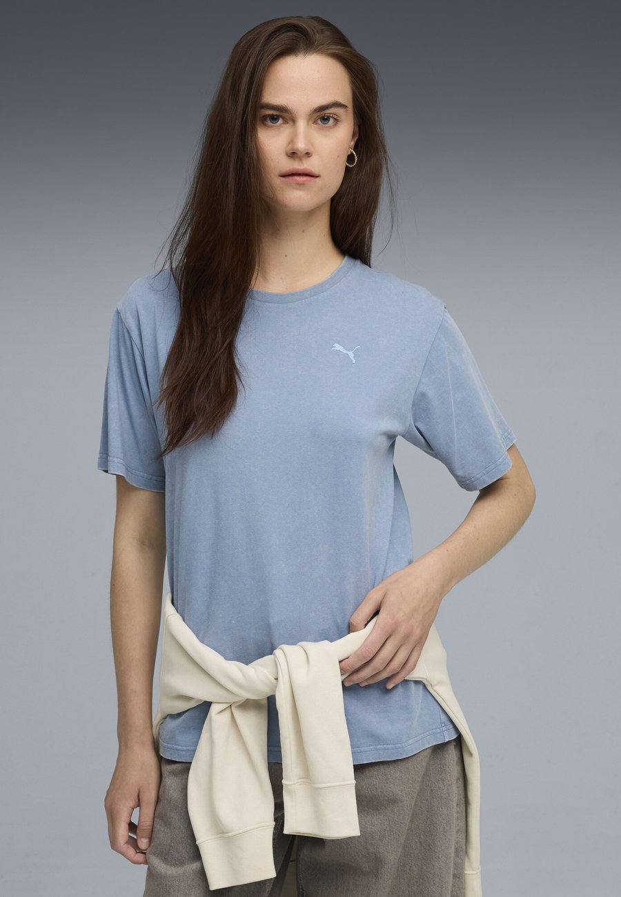 Футболка Puma ESSENTIALS ELEVATED RELAXED WASH, Cool Blue/Blue
Футболка Puma ESSENTIALS ELEVATED RELAXED WASH, Cool Blue/Blue