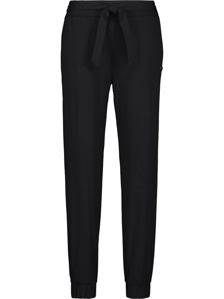 Тканевые брюки alife and kickin, цвет moonless
Тканевые брюки alife and kickin, цвет moonless