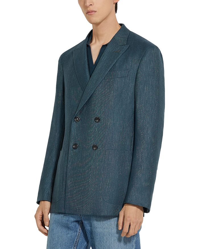 Двубортный пиджак с острыми лацканами ZEGNA, синий
Двубортный пиджак с острыми лацканами ZEGNA, синий