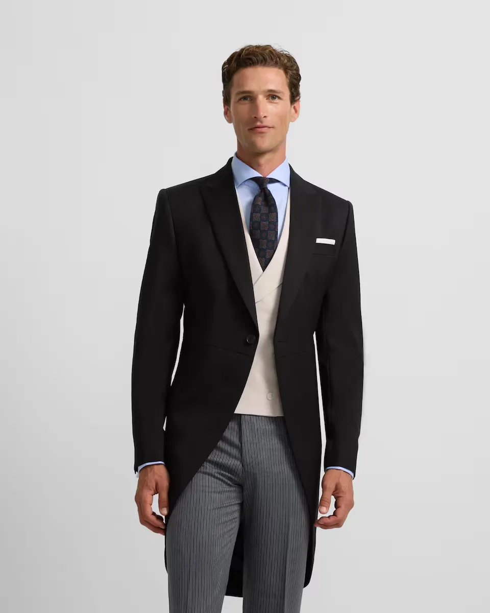 Мужское классическое эластичное черное утреннее пальто Silbon, чёрный
Мужское классическое эластичное черное утреннее пальто Silbon, чёрный