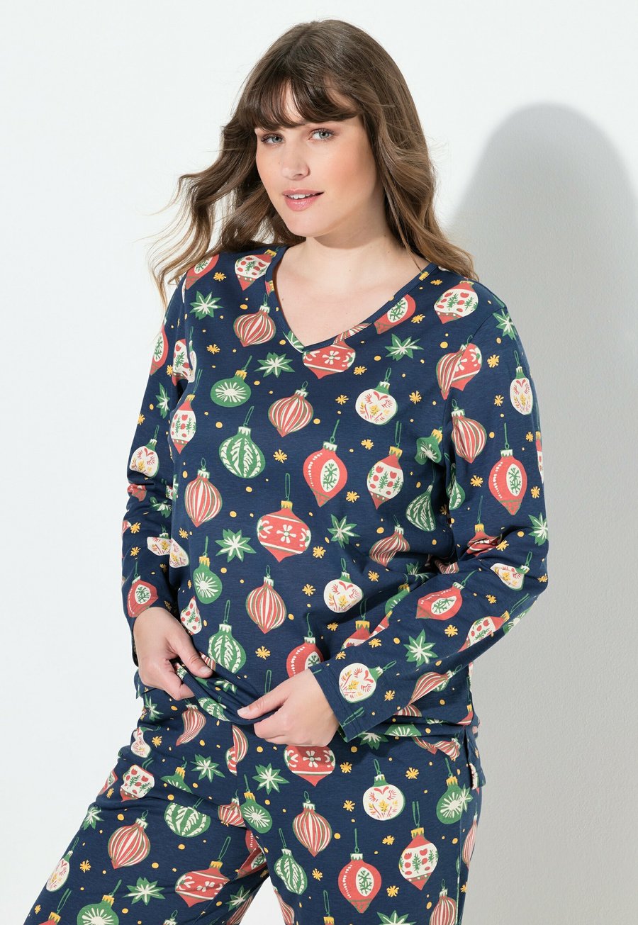 Пижамный топ Ulla Popken V-NECK, Navy Blue/Dark Blue
Пижамный топ Ulla Popken V-NECK, Navy Blue/Dark Blue