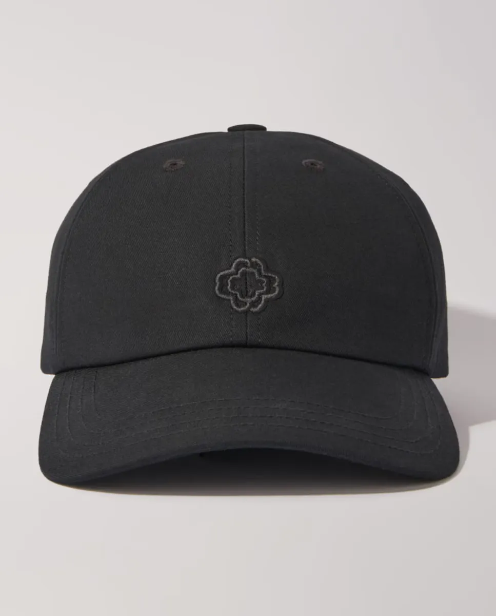 Хлопковая женская кепка с золотой пряжкой Maje, черный
Хлопковая женская кепка с золотой пряжкой Maje, черный