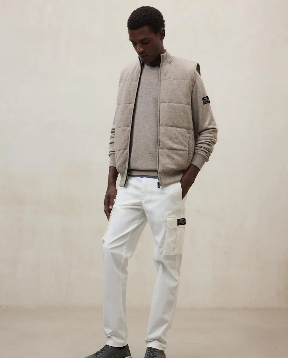 Мужская жилетка с застежкой-молнией и боковыми карманами Ecoalf, бежевый
Мужская жилетка с застежкой-молнией и боковыми карманами Ecoalf, бежевый