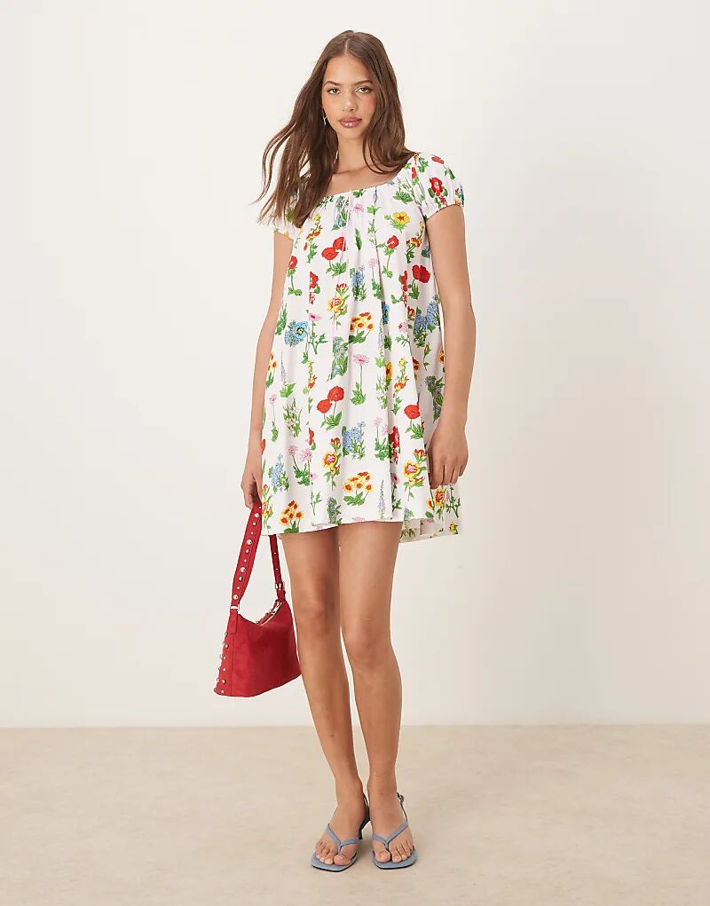 Платье-рубашка мини с цветочным принтом Tyler McGillivary Uma белого цвета
Платье-рубашка мини с цветочным принтом Tyler McGillivary Uma белого цвета