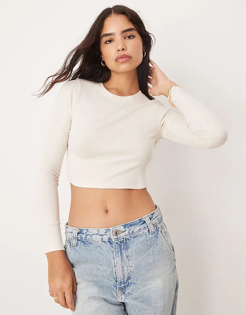 Топ с длинными рукавами и круглым вырезом бежевого цвета New Look
Топ с длинными рукавами и круглым вырезом бежевого цвета New Look