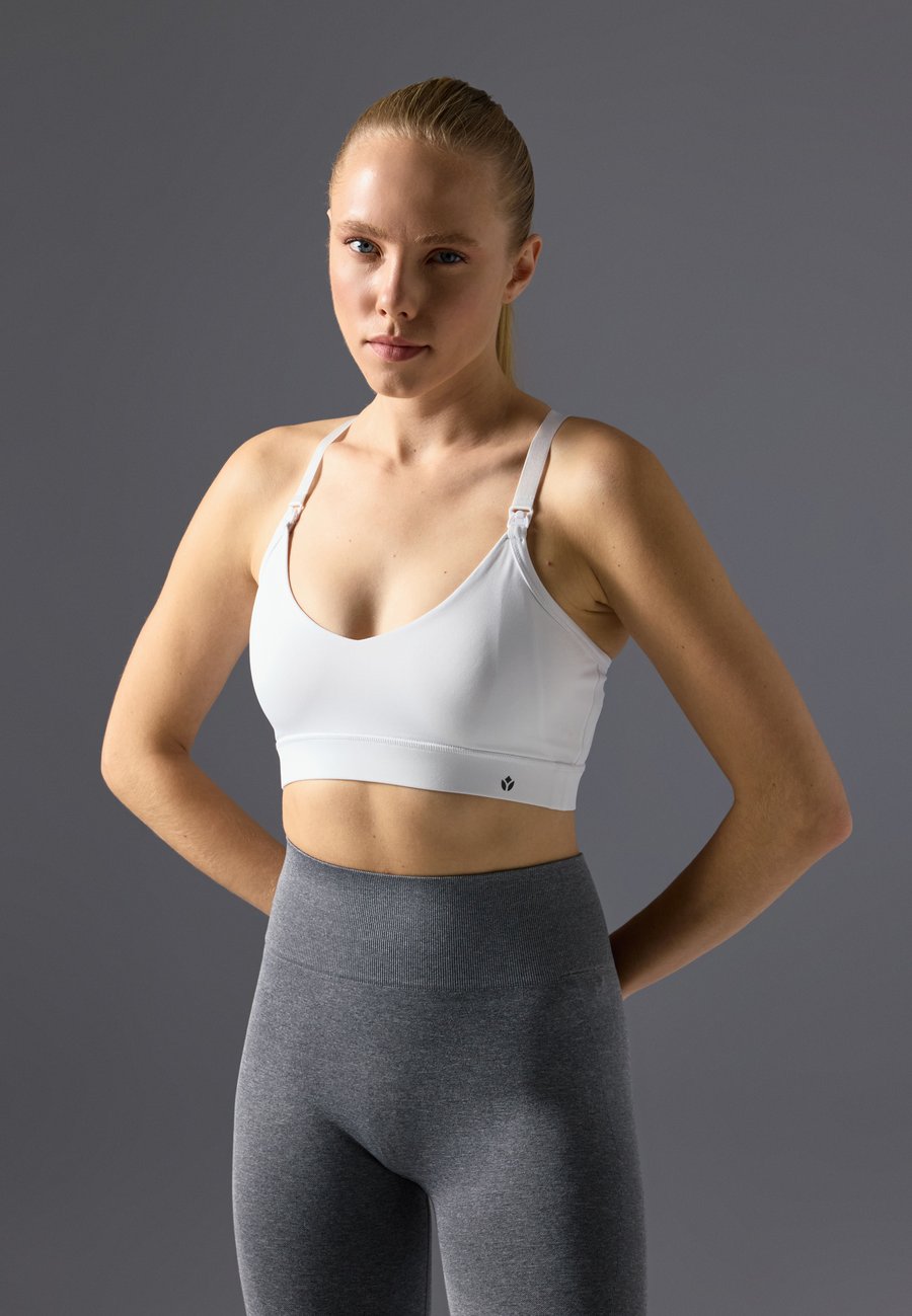 Бюстгальтер Even&Odd active MATERNITY SPORTS BRA, Off-White
Бюстгальтер Even&Odd active MATERNITY SPORTS BRA, Off-White