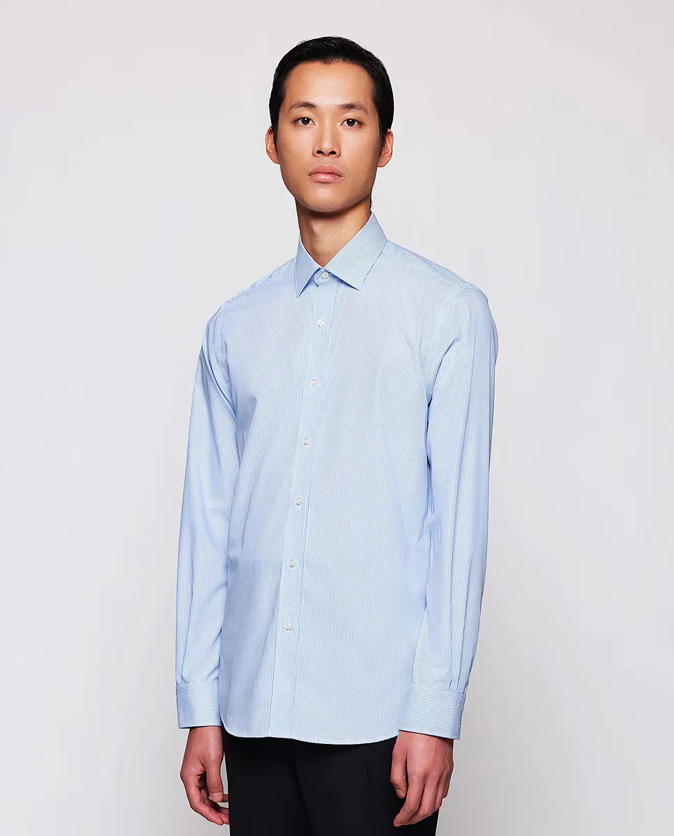 Дорожная рубашка в клетку полуприталенного кроя Mirto, синий
Дорожная рубашка в клетку полуприталенного кроя Mirto, синий