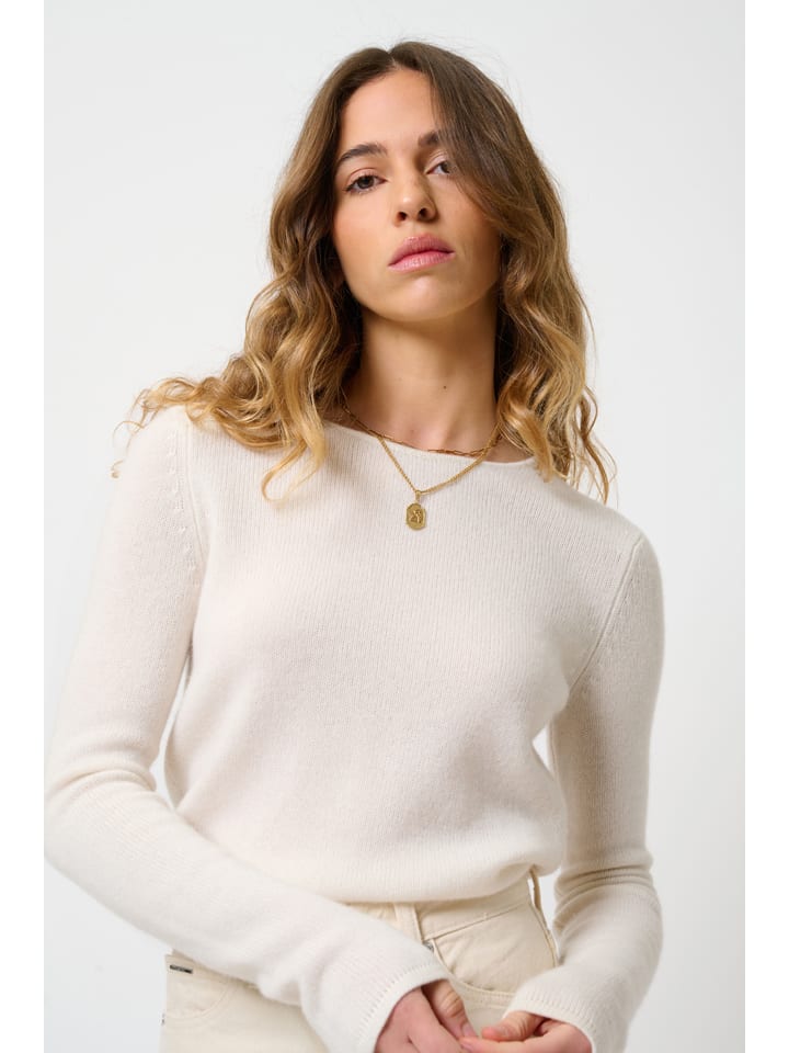 AUTHENTIC CASHMERE Кашемировый свитер "Айви" кремового цвета
AUTHENTIC CASHMERE Кашемировый свитер "Айви" кремового цвета