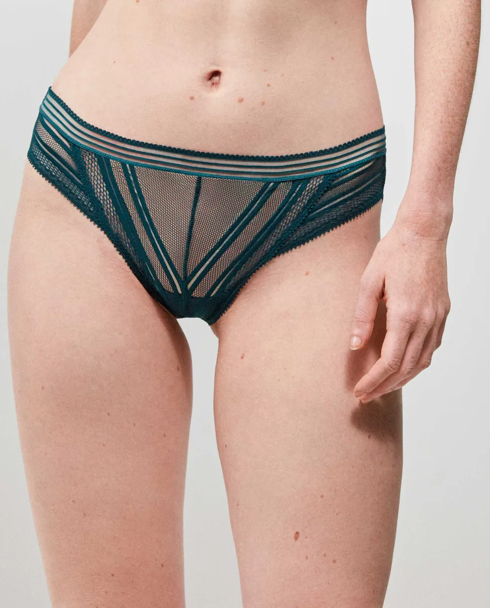 Классические трусики из полупрозрачной кружевной ткани Gisela, зеленый
Классические трусики из полупрозрачной кружевной ткани Gisela, зеленый