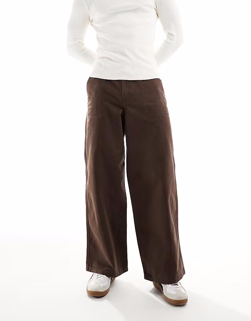 Свободные брюки коричневого цвета Asos Design
Свободные брюки коричневого цвета Asos Design