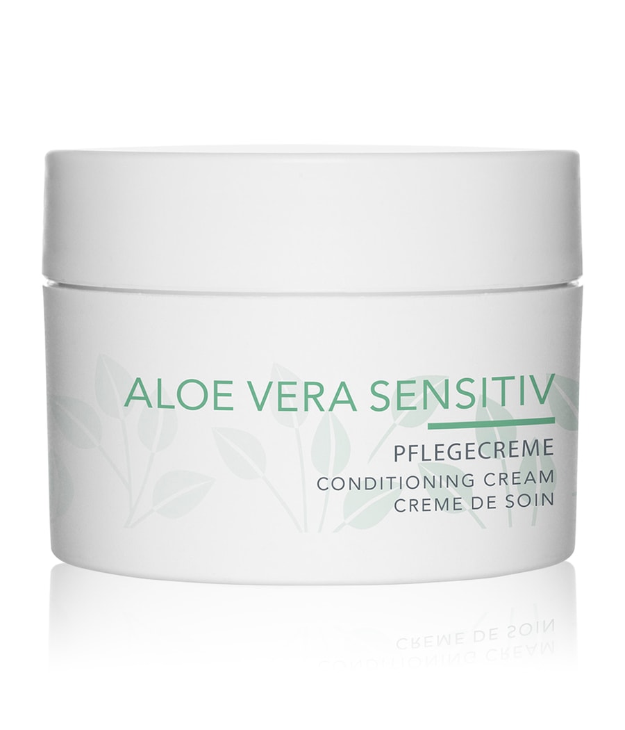 Крем для лица Charlotte Meentzen Aloe Vera Sensitiv Conditioning Cream, 50 ml
Крем для лица Charlotte Meentzen Aloe Vera Sensitiv Conditioning Cream, 50 ml