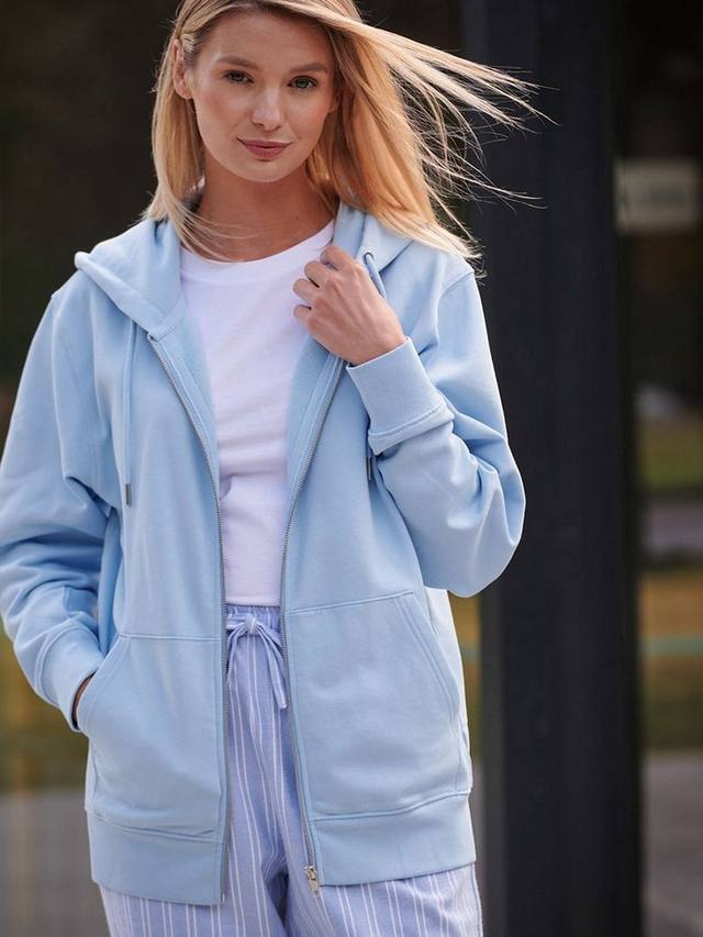 Толстовка из органической хлопчатобумажной смеси на молнии British Boxers, цвет Sky Blue
Толстовка из органической хлопчатобумажной смеси на молнии British Boxers, цвет Sky Blue