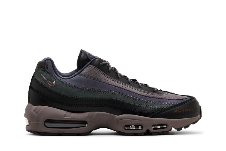 Кроссовки A Ma Maniére x Air Max 95 SP 'Black Violet Ore', черный
Кроссовки A Ma Maniére x Air Max 95 SP 'Black Violet Ore', черный