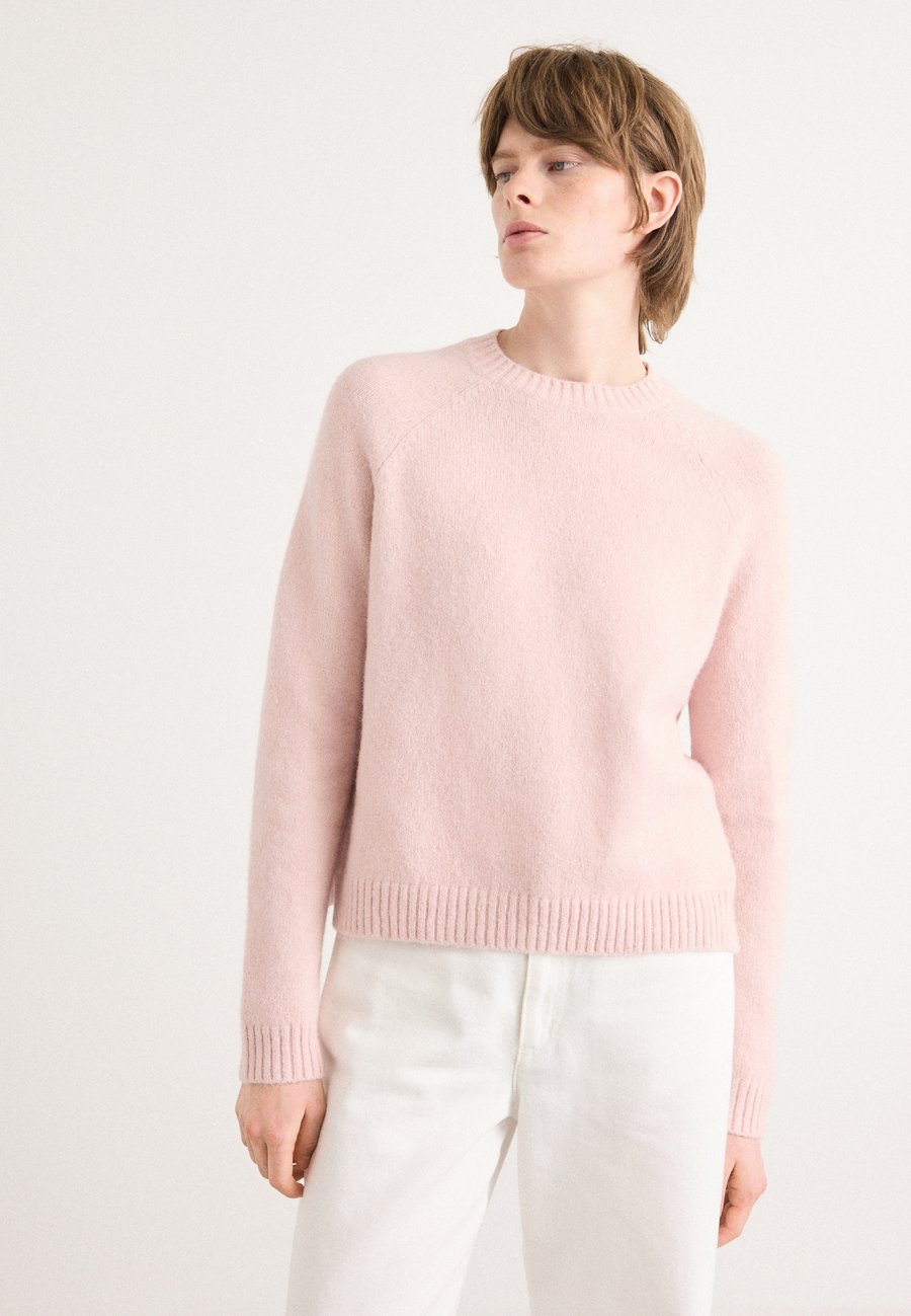 Джемпер BOSS FEBISAN, Open Purple/Purple
Джемпер BOSS FEBISAN, Open Purple/Purple