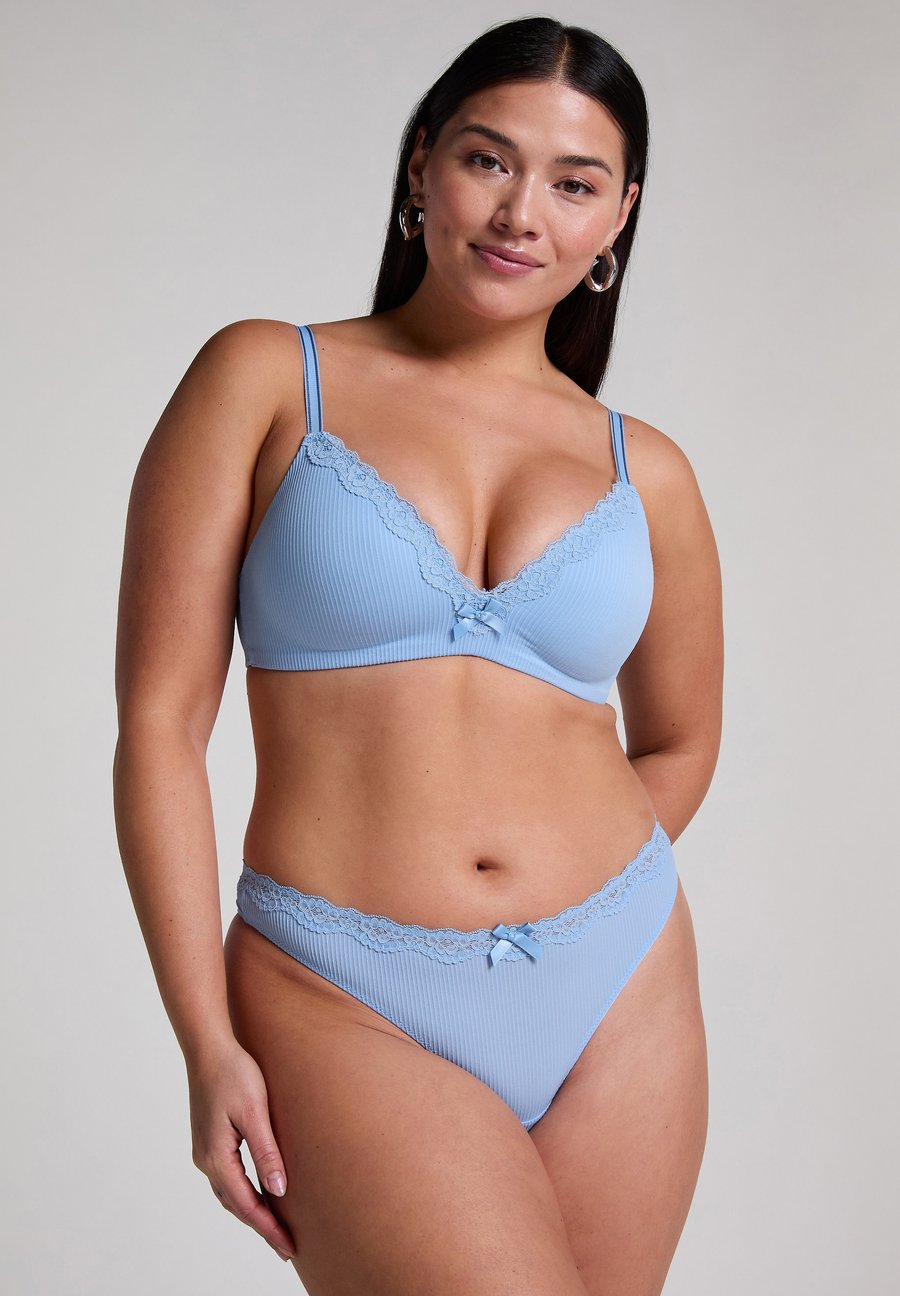 Трусы Hunkemöller Thong, Blue
Трусы Hunkemöller Thong, Blue