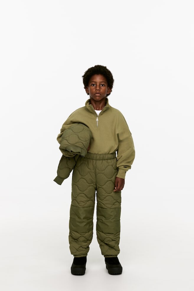 Стеганые брюки для отдыха на открытом воздухе Arket, хаки
Стеганые брюки для отдыха на открытом воздухе Arket, хаки