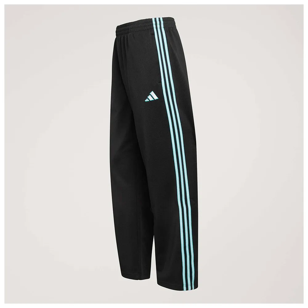 Брюки adidas Mercedes-AMG Petronas F1 Team Las Vegas, черный
Брюки adidas Mercedes-AMG Petronas F1 Team Las Vegas, черный