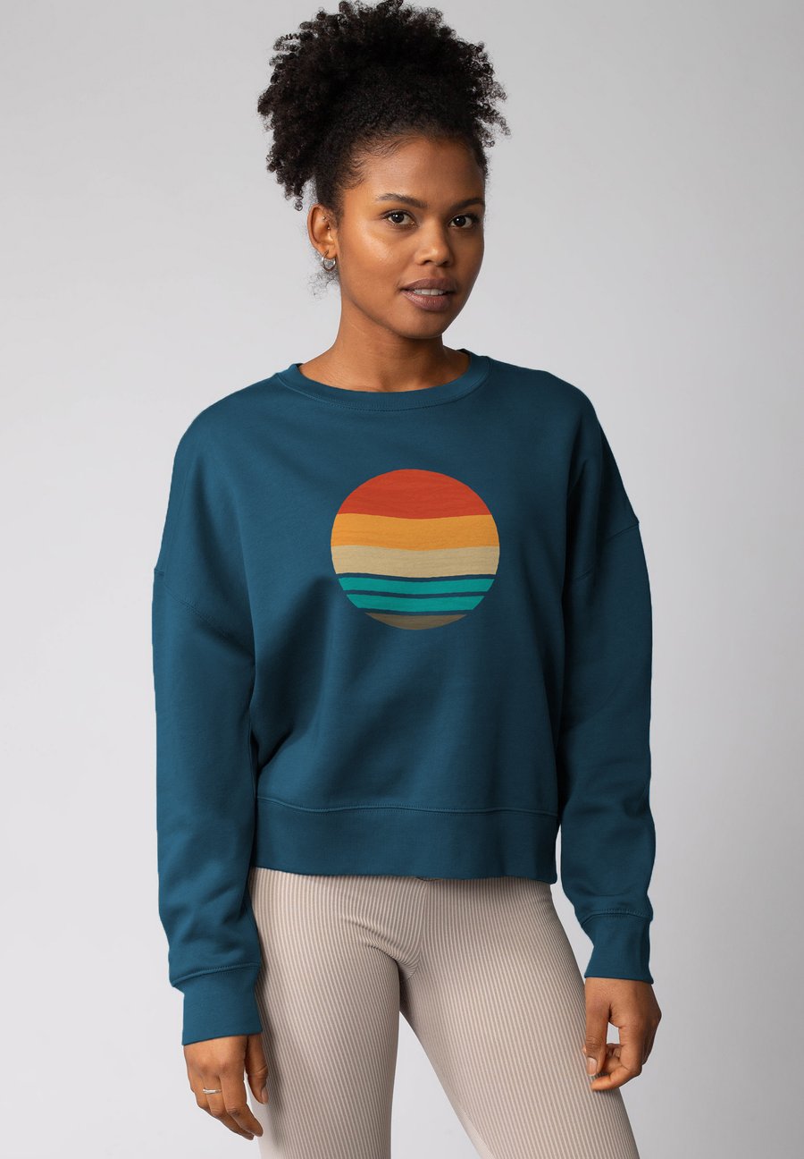 Толстовка watapparel RETRO SUNSET OCEAN, Deep Teal/Teal
Толстовка watapparel RETRO SUNSET OCEAN, Deep Teal/Teal