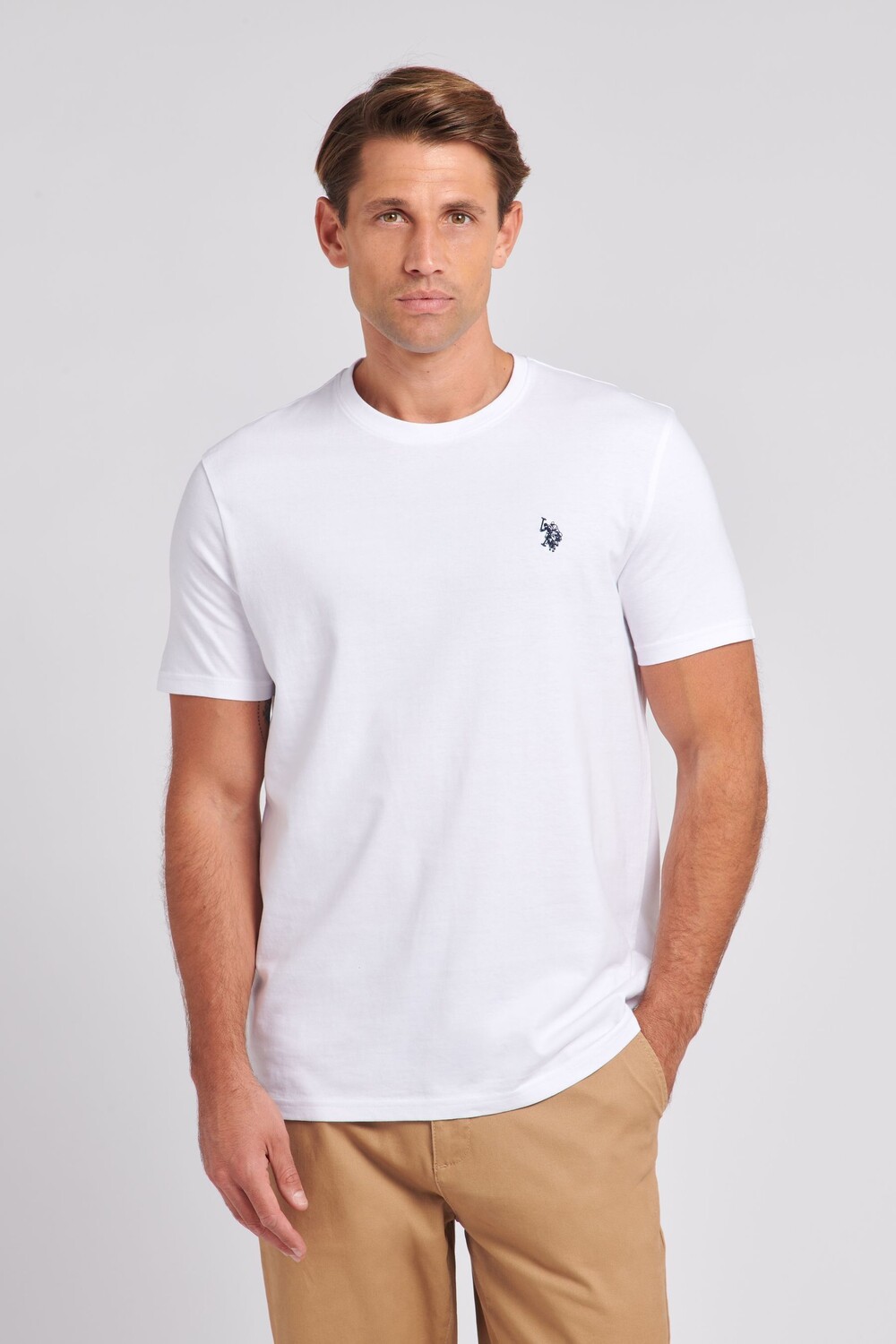 Мужская футболка стандартного кроя с двумя всадниками U.S. Polo Assn, белый
Мужская футболка стандартного кроя с двумя всадниками U.S. Polo Assn, белый