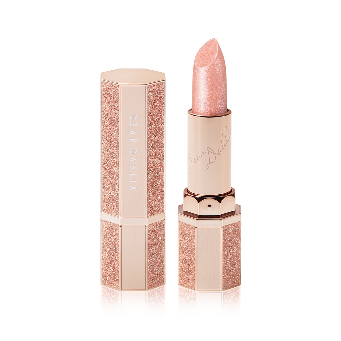 Глянцевая, объемная помада allure shine lutrous lip plumper Dear Dahlia, цвет impulse, вес 3.6 гр.
Глянцевая, объемная помада allure shine lutrous lip plumper Dear Dahlia, цвет impulse, вес 3.6 гр.