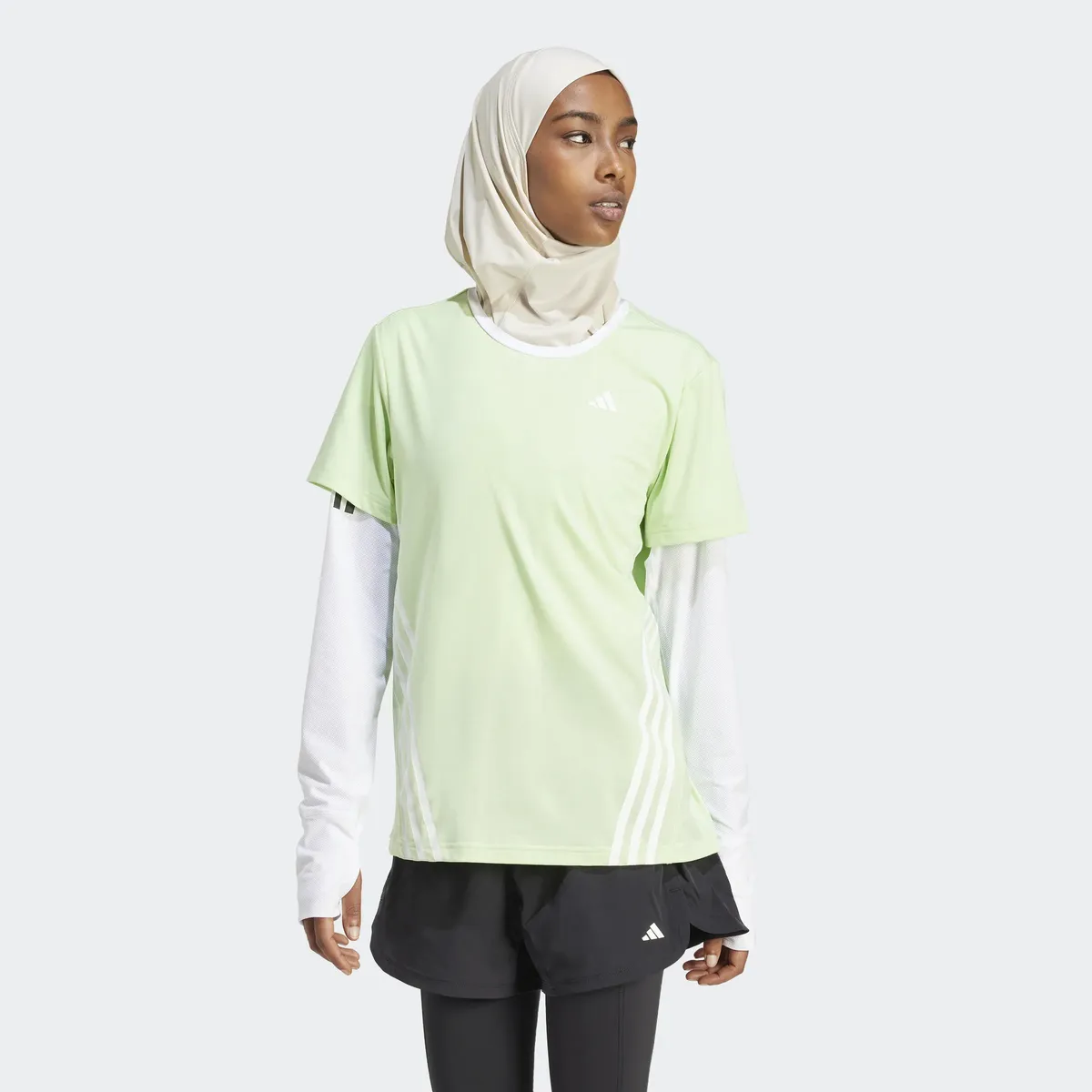 Футболка adidas Performance "ICONS 3S TEE", цвет Segrsp
Футболка adidas Performance "ICONS 3S TEE", цвет Segrsp