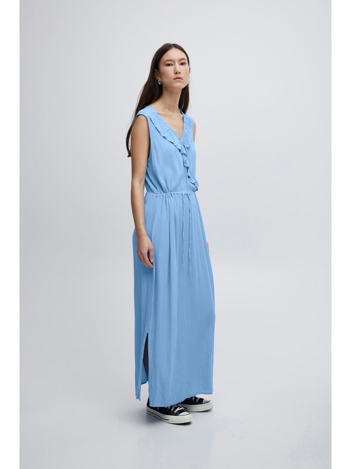 Короткое платье ICHI Blusenkleid IHMARRAKECH DR10 - 20118573 Kleid mit Rüschenbesatz, синий
Короткое платье ICHI Blusenkleid IHMARRAKECH DR10 - 20118573 Kleid mit Rüschenbesatz, синий