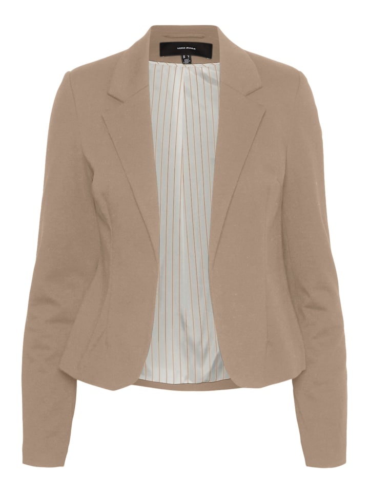 Vero Moda Блейзер из серебристой норки
Vero Moda Блейзер из серебристой норки