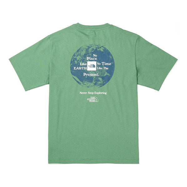 Футболка earth day graphic t-shirt 'green' The North Face, зеленый
Футболка earth day graphic t-shirt 'green' The North Face, зеленый