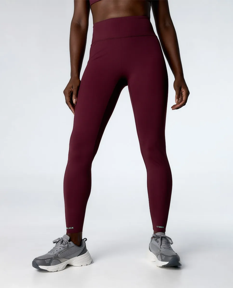 Женские спортивные леггинсы Push-Up с высокой поддержкой Black Limba, фиолетовый
Женские спортивные леггинсы Push-Up с высокой поддержкой Black Limba, фиолетовый