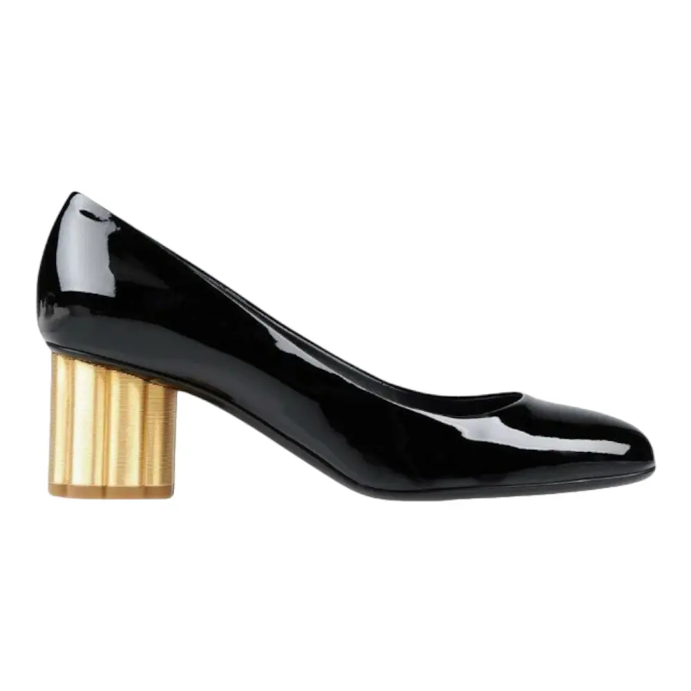 SALVATORE FERRAGAMO Lucca Женские 672733 Черные лакированные туфли, мультиколор
SALVATORE FERRAGAMO Lucca Женские 672733 Черные лакированные туфли, мультиколор