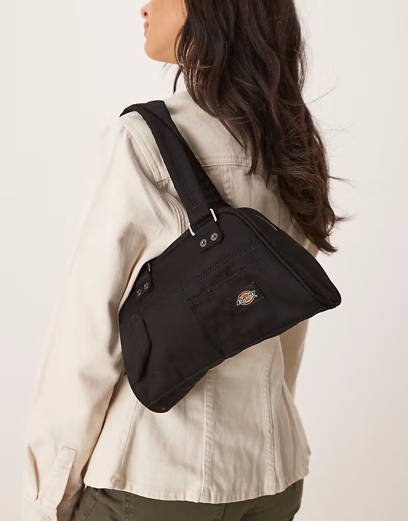 Мини-сумка Dickies 66 из ткани черного цвета
Мини-сумка Dickies 66 из ткани черного цвета