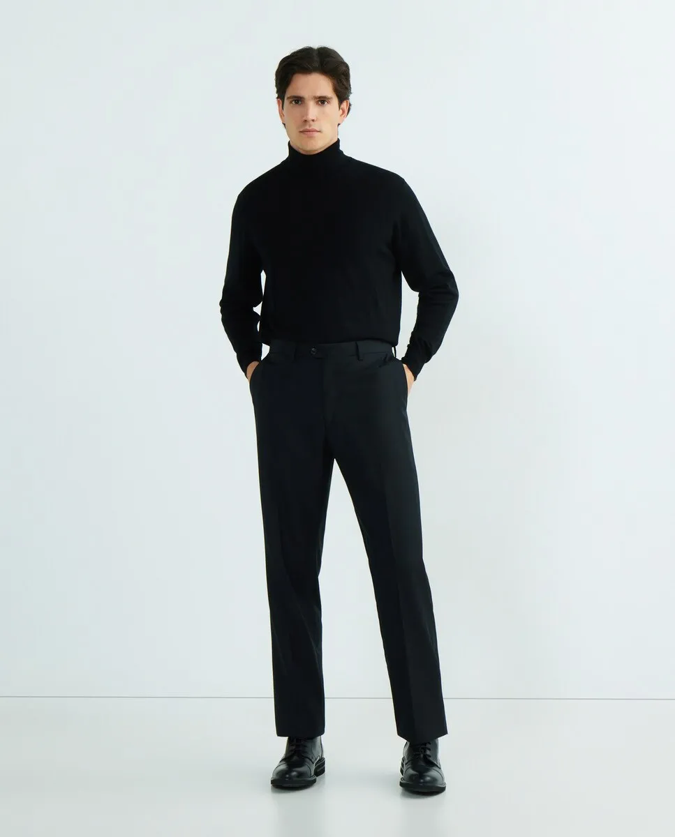 Мужской свитер из 100% шерсти мериноса с водолазкой Alan Paine, чёрный
Мужской свитер из 100% шерсти мериноса с водолазкой Alan Paine, чёрный