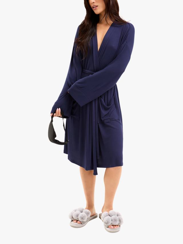 Рифленый халат для переодевания Pretty You London, Midnight
Рифленый халат для переодевания Pretty You London, Midnight