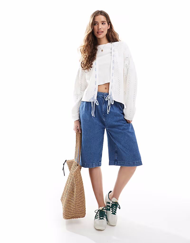 Свободный открытый кардиган Hollister белого цвета
Свободный открытый кардиган Hollister белого цвета